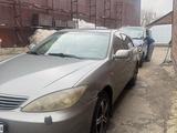 Toyota Camry 2005 года за 5 600 000 тг. в Усть-Каменогорск – фото 4