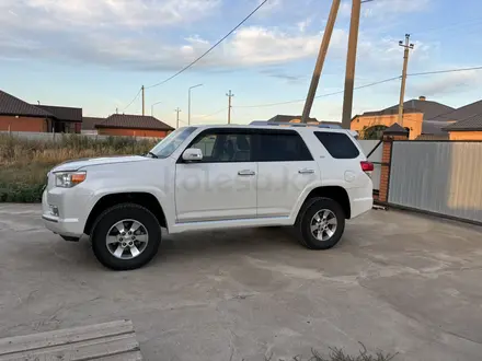 Toyota 4Runner 2013 года за 11 000 000 тг. в Уральск – фото 3