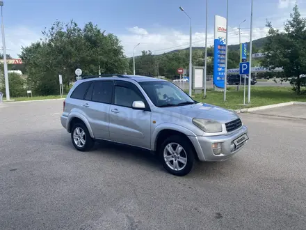 Toyota RAV4 2001 года за 4 000 000 тг. в Алматы – фото 2