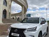 Lexus LX 570 2018 года за 65 000 000 тг. в Атырау