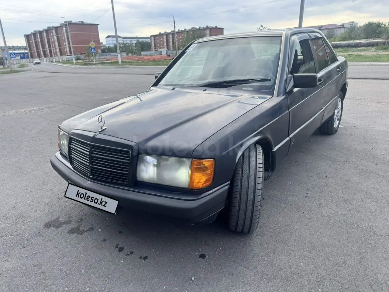 Mercedes-Benz 190, 1989