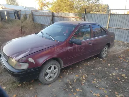 Nissan Sunny 1997 года за 700 000 тг. в Аксуат