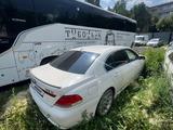 BMW 745 2002 годаүшін2 100 000 тг. в Петропавловск – фото 4