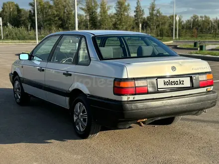 Volkswagen Passat 1993 года за 1 900 000 тг. в Костанай – фото 4