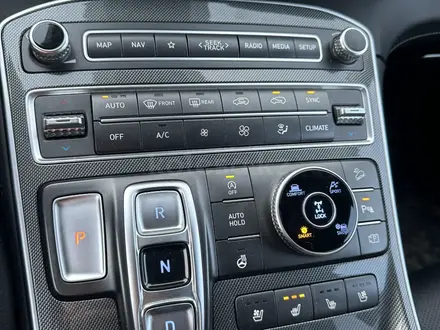Hyundai Santa Fe 2022 года за 15 000 000 тг. в Актобе – фото 15