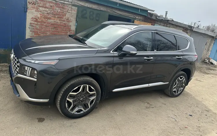 Hyundai Santa Fe 2022 года за 15 000 000 тг. в Актобе