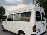 Mercedes-Benz Sprinter 1998 года за 2 500 000 тг. в Шымкент – фото 4