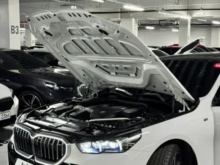 BMW 530 2025 года за 38 000 000 тг. в Алматы