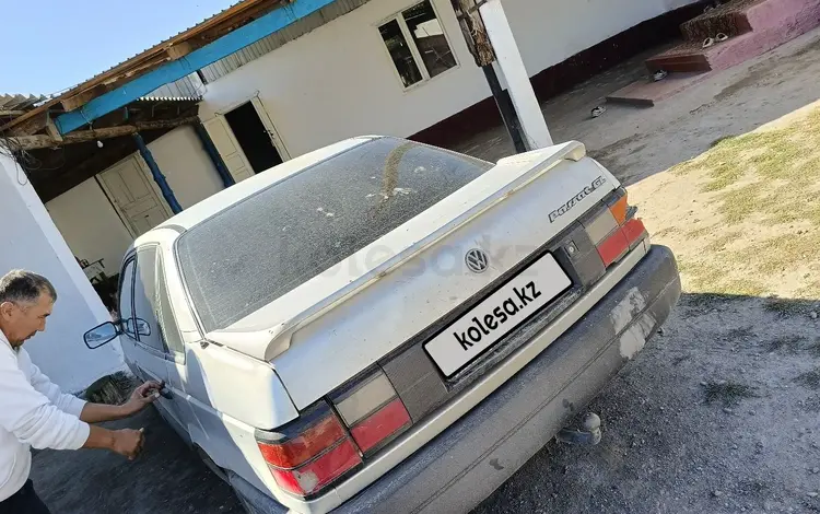 Volkswagen Passat 1988 годаүшін650 000 тг. в Шу