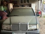 Mercedes-Benz E 260 1989 годаүшін400 000 тг. в Талгар – фото 2