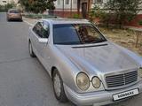 Mercedes-Benz E 320 1996 годаүшін1 700 000 тг. в Актау – фото 2