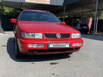 Volkswagen Passat 1994 года за 2 700 000 тг. в Алматы – фото 4