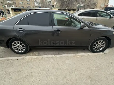 Toyota Camry 2010 года за 4 200 000 тг. в Жанаозен – фото 4