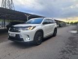 Toyota Highlander 2018 годаүшін19 000 000 тг. в Алматы