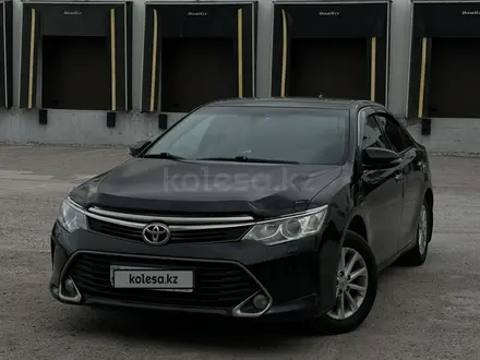 Toyota Camry 2015 года за 10 100 000 тг. в Сатпаев – фото 2