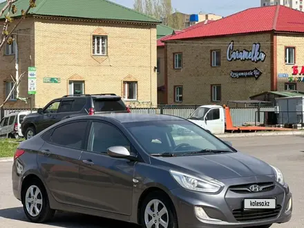 Hyundai Accent 2013 года за 5 100 000 тг. в Астана – фото 2