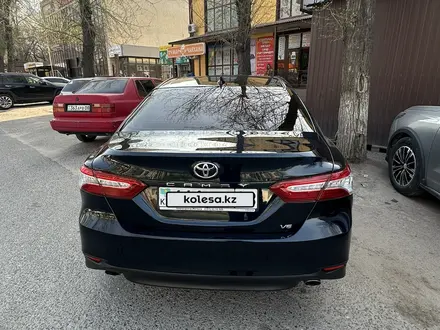 Toyota Camry 2018 года за 12 200 000 тг. в Тараз – фото 7