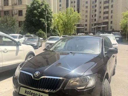 Skoda Superb 2014 года за 5 500 000 тг. в Алматы – фото 13