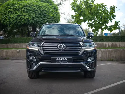 Toyota Land Cruiser 2018 года за 34 000 000 тг. в Алматы – фото 2