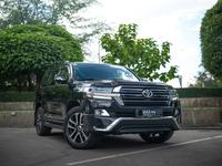 Toyota Land Cruiser 2018 годаfor34 000 000 тг. в Алматы