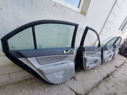 Дверные обшивки на Hyundai Sonata Nf за 45 000 тг. в Астана – фото 2