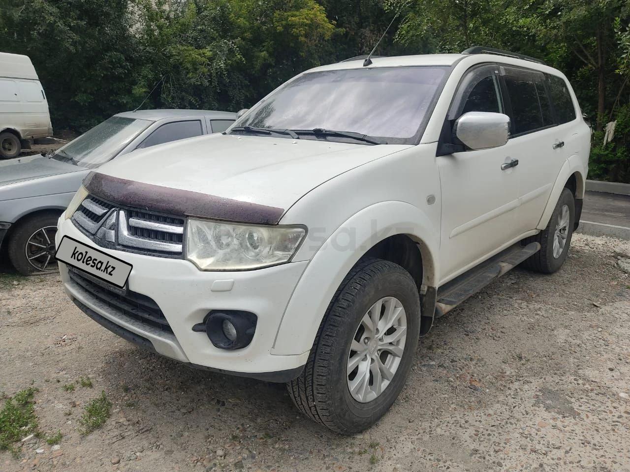 Mitsubishi Pajero Sport 2013 г.