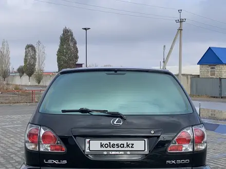 Lexus RX 300 2001 года за 4 900 000 тг. в Актобе – фото 10