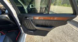 Mercedes-Benz E 280 1993 года за 1 800 000 тг. в Алматы – фото 4