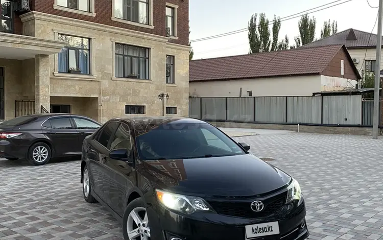 Toyota Camry 2012 года за 5 400 000 тг. в Атырау