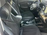 Hyundai ix35 2011 года за 5 000 000 тг. в Доссор – фото 2