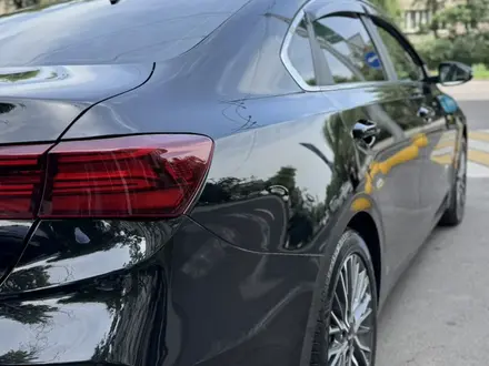 Kia Cerato 2022 года за 9 500 000 тг. в Алматы – фото 9