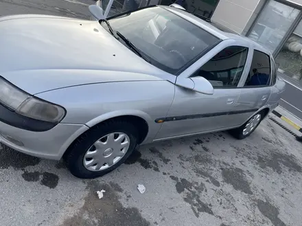 Opel Vectra 1996 года за 1 750 000 тг. в Шымкент – фото 8