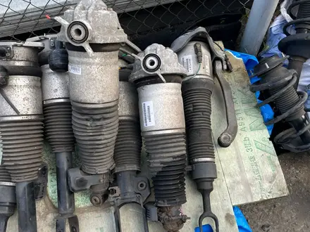 Амортизатор субару аутбак 2015-2018 за 10 000 тг. в Алматы – фото 2