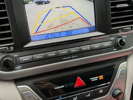 Hyundai Elantra 2017 года за 5 700 000 тг. в Алматы – фото 5