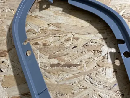 Реснички — Mercedes Benz 202 1997-2000 за 4 500 тг. в Алматы – фото 3