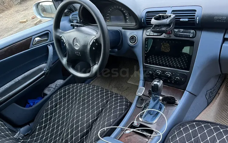 Mercedes-Benz C 200 2000 года за 2 700 000 тг. в Караганда
