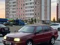 Volkswagen Vento 1997 года за 1 750 000 тг. в Шымкент – фото 2