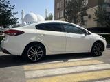 Kia Cerato 2017 годаfor7 250 000 тг. в Шымкент – фото 3