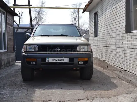 Nissan Pathfinder 1997 года за 3 800 000 тг. в Алматы