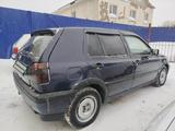 Volkswagen Golf 1993 года за 850 000 тг. в Астана – фото 4