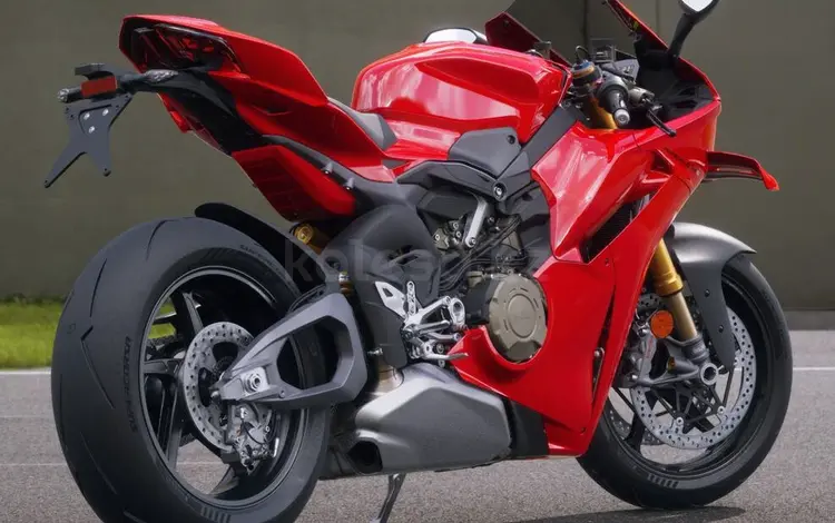 Ducati  Panigale V4 2025 года за 21 111 111 тг. в Алматы
