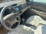 Toyota Camry 2002 годаүшін4 500 000 тг. в Усть-Каменогорск – фото 4