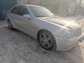 Mercedes-Benz C 200 2002 годаfor3 300 000 тг. в Астана – фото 6