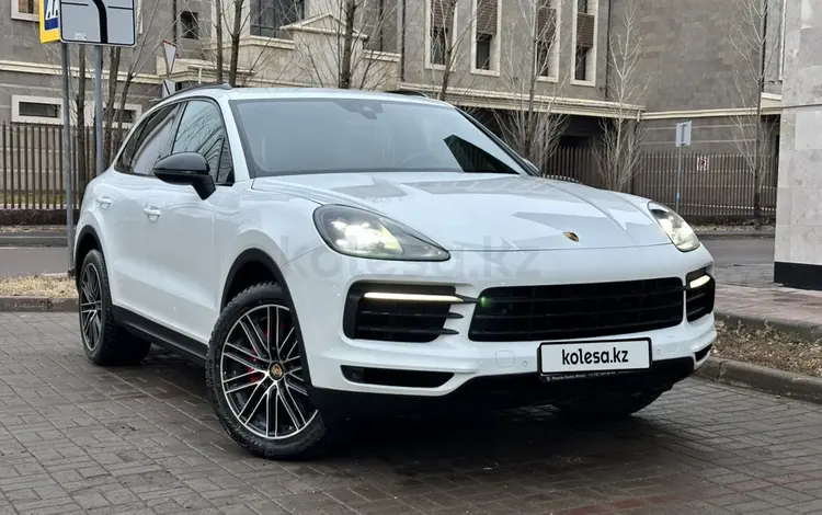 Porsche Cayenne 2018 года за 30 000 000 тг. в Астана