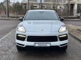 Porsche Cayenne 2018 года за 30 000 000 тг. в Астана – фото 2