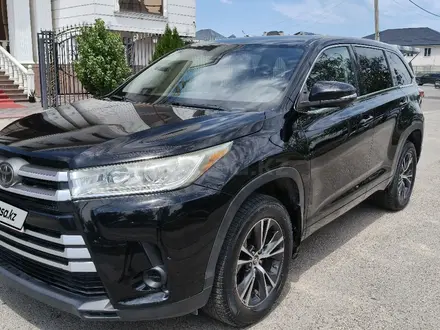 Toyota Highlander 2018 года за 16 700 000 тг. в Алматы – фото 3