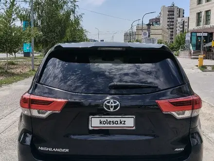 Toyota Highlander 2018 года за 16 700 000 тг. в Алматы – фото 4