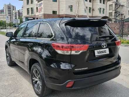 Toyota Highlander 2018 года за 16 700 000 тг. в Алматы – фото 5