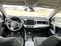 Toyota RAV4 2017 года за 10 700 000 тг. в Актау – фото 10