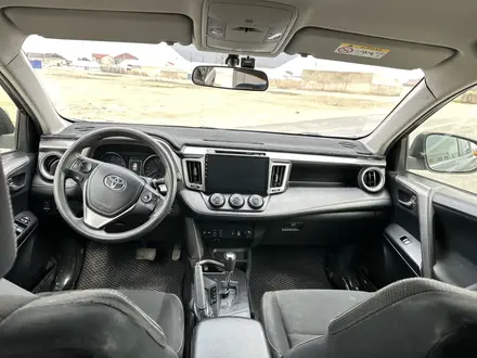 Toyota RAV4 2017 года за 10 700 000 тг. в Актау – фото 10